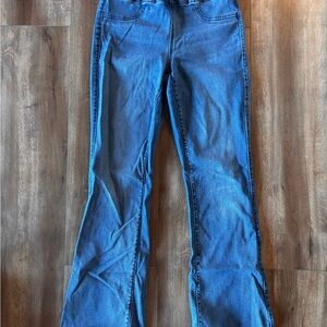 American Eagle Outfitters Flare Jeans in Blue